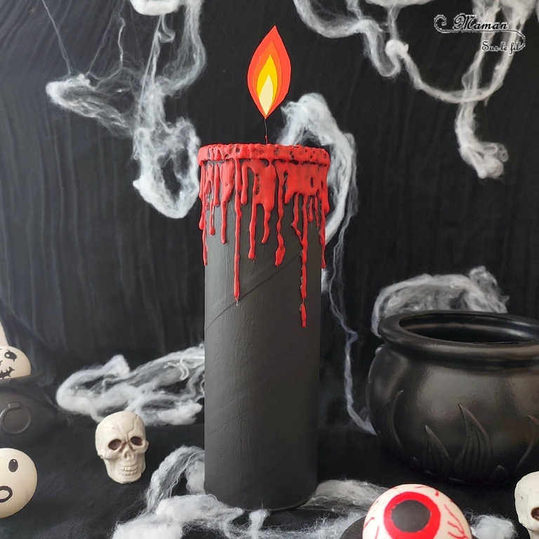 Activité créative et manuelle enfants - Fabriquer une bougie sanglante en récup pour Halloween - Avec une boite cylindrique de chips type Pringles - Pistolet à colle - Colle chaude et peinture - Bricolage facile pour Halloween - Décoration - Récup' et recyclage - Peur - Créativité - arts visuels et atelier maternelle et élémentaire - Cycle 1 ou 2 - mslf