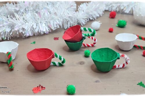 Activité créative et manuelle enfants - Fabriquer un service de thé des lutins de Noël - Peinture, bricolage et Récup' - Boite à oeufs et fils chenille - Tasses à café - Couleurs de Noël - Jeu DIY - Fait Maison - Dinette - Possible en décoration - Recyclage - Inspiration DIY - Créativité - arts visuels et atelier maternelle et élémentaire - Cycle 1 ou 2 - Hiver et Noël - mslf