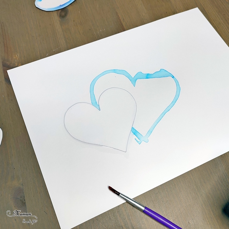 Activité créative et manuelle enfants -Des coeurs hivernaux avec technique Encre et Eau - Cœurs comme pochoirs - Rendu aquarelle - Graphismes et zen art pour habiller le tout - art thérapie - couleurs Hiver et Saint-valentin - Dessin et graphisme - Thème Hiver, banquise, Saint valentin, amour - Arts visuels Maternelle et élémentaire - Créativité - Cycle 1 ou 2 - mslf