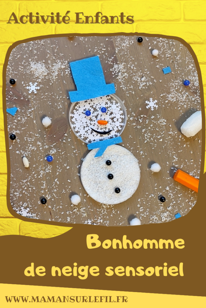 Activité créative et manuelle enfants -Fabriquer des bonhommes de neige sensoriels en récup' - Bouchons en plastique de Boite de chips type Pringles - Matériel créatif divers - haricots blancs, fausse neige, flocons, pompons, playmais, coton - Accessoires en feutrine et perles - Collage et art éphémère - Hiver, banquise, froid, neige - Arts visuels Maternelle et élémentaire - Créativité - Cycle 1 ou 2 - mslf