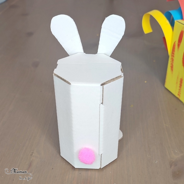 Activité créative et manuelle enfants - Petites boites en carton à monter, customiser et décorer selon vos thèmes - Pour fêtes mères, pères, fin d'année, Pâques... Cadeau avec bonbons ou petit cadeau - Lapin et Poule version Peinture, découpage et collage - Bricolage facile pour printemps et Pâques - Carrées et Octogonales - Arts visuels Maternelle et élémentaire - Créativité - Cycle 1 ou 2 - mslf