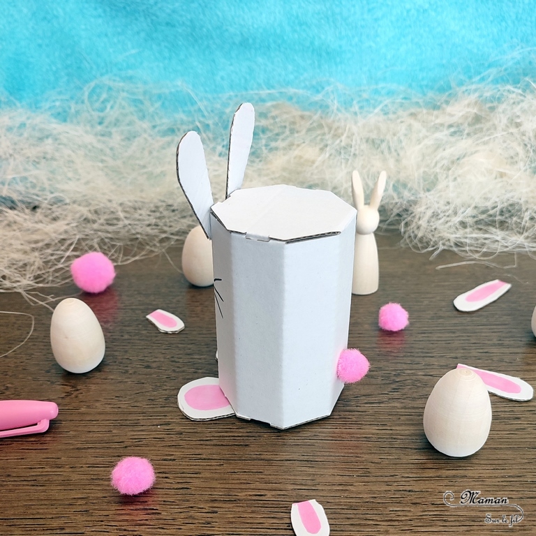 Activité créative et manuelle enfants - Petites boites en carton à monter, customiser et décorer selon vos thèmes - Pour fêtes mères, pères, fin d'année, Pâques... Cadeau avec bonbons ou petit cadeau - Lapin et Poule version Peinture, découpage et collage - Bricolage facile pour printemps et Pâques - Carrées et Octogonales - Arts visuels Maternelle et élémentaire - Créativité - Cycle 1 ou 2 - mslf