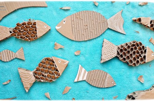 Activité créative et manuelle enfants - Fabriquer des poissons d'avril en carton déchiré - Récup, recyclage, surcyclage - Découpage, déchirage, dessin - A accrocher dans le dos ou en décoration - Bricolage facile et rapide pour le 1er avril; l'été ou un thème sur les animaux marins - Arts visuels Maternelle et élémentaire - Créativité - Cycle 1 ou 2 - tutoriel photos - mslf