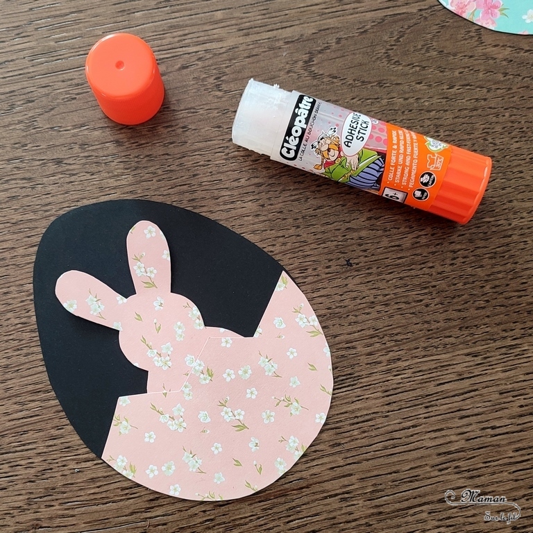 Activité créative, manuelle, pédagogique et éducative enfants - Fabriquer un jeu des petits lapins de Pâques - 2 en 2 - Multiples utilisations - Jeu DIY à fabriquer - Lapins à enfiler, insérer dans les oeufs - Association de motifs printaniers ou utilisation libre et créative - Motricité fine - Bricolage facile pour printemps et Pâques - Atelier Maternelle et élémentaire - Créativité - Cycle 1 ou 2 - mslf