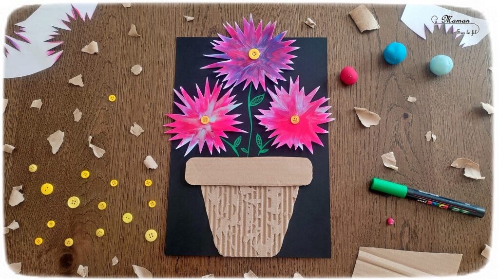 Activité créative et manuelle enfants - Créer des fleurs en pâte à modeler étalée et leur pot en carton déchiré - Technique pour effet marbré - Récup', recyclage, surcyclage de carton ondulé et de boutons - Dessin et Motricité fine - Découpage et collage - Décoration - Bricolage facile et original pour le printemps ou un thème sur les fleurs - Arts visuels Maternelle et élémentaire - Créativité - Cycle 1 ou 2 - Tutoriel Photos - mslf