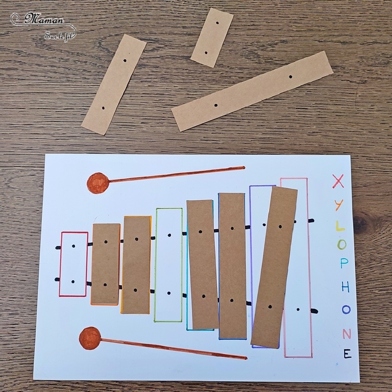 Activité créative, manuelle et pédagogique enfants - Puzzle Xylophone à reconstituer - Plusieurs niveaux : association couleurs et / ou rangement par taille - Récup, recyclage, surcyclage de chutes de papier - Découpage, jeu DIY - Logique - Bricolage facile et rapide pour un thème sur la fête de la musique - Arts visuels et atelier Maternelle et élémentaire - Créativité - Fichier PDF gratuit à télécharger et imprimer - Cycle 1 ou 2 - tutoriel photos et vidéos - mslf