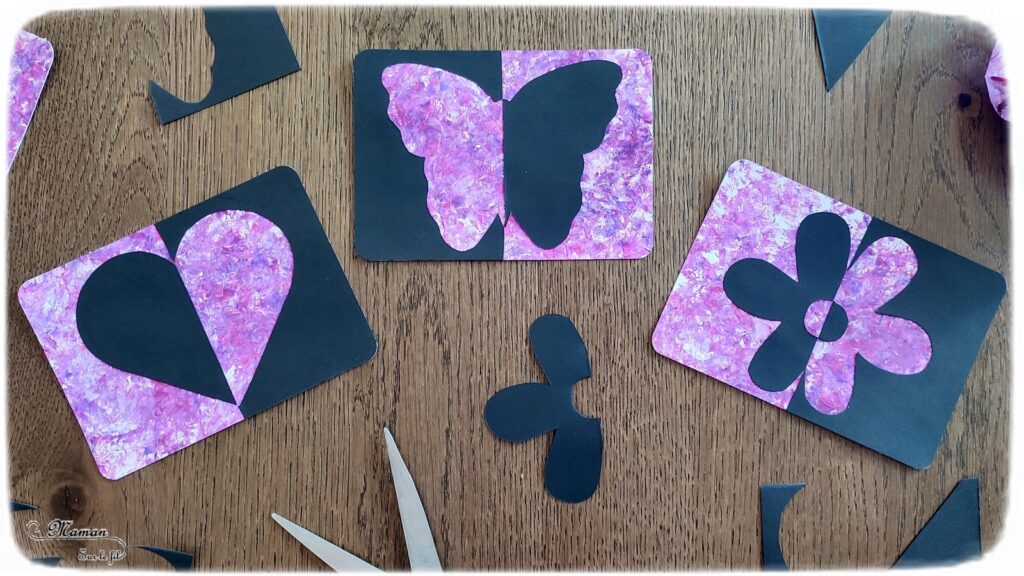 Créer des cartes symétriques Positif / Négatif : une activité créative et manuelle enfants - Technique de peinture avec un sac congélation et une bille pour le fond - Contraste couleurs et papier noir - Découpage et collage pour aborder la symétrie et la géométrie - Cadeau à offrir pour fête des mères, pères, grands-mères, parents... - Saint-valentin et coeurs - Animaux, insectes, papillons, fleurs, printemps - Bricolage facile et original pour le printemps ou un thème sur les fleurs - Arts visuels Maternelle et élémentaire - Créativité - Cycle 1 ou 2 - Tutoriel Photos - mslf