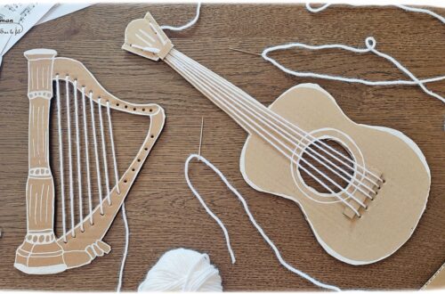 Activité créative et manuelle enfants - Fabriquer des instruments de musique à tisser - Harpe et guitare en carton et cordes tissées avec de la laine - Récup, recyclage, surcyclage - Découpage, bricolage, jeu DIY - Motricité fine - Bricolage facile et rapide pour un thème sur la fête de la musique - Arts visuels et atelier Maternelle et élémentaire - Créativité - Cycle 1 ou 2 - tutoriel photos - mslf