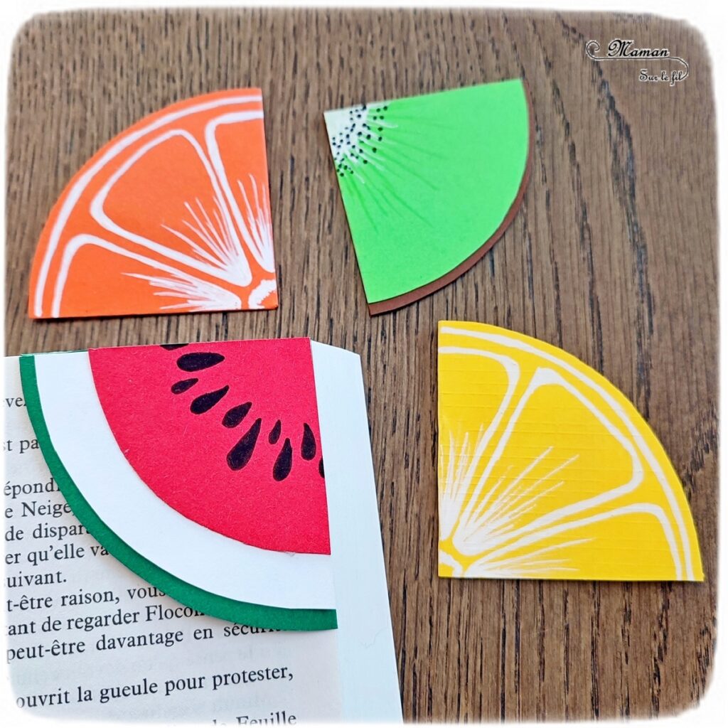 Activité créative et manuelle enfants - Fabriquer des marque-pages Fruits d'été - Pastèque, citron, orange et kiwi - Bricolage, cadeau parfait à offrir pour les lectures d'été et de vacances - Utilisation de chutes de papier, géométrie, découpage, collage - Dessins et graphismes - Bricolage facile et rapide pour un thème sur les aliments, les fruits ou l'été - Arts visuels et atelier Maternelle et élémentaire - Créativité - Cycle 1 ou 2 - tutoriel photos - mslf