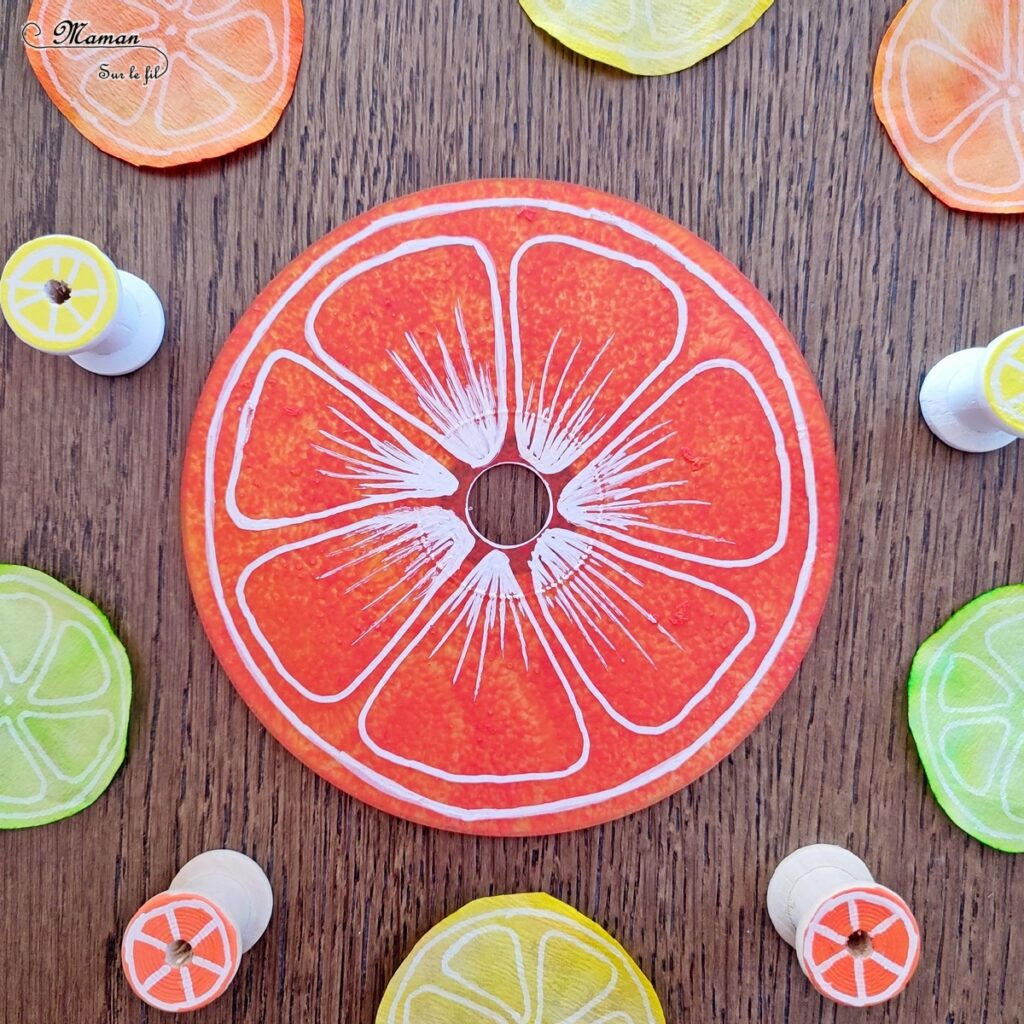 Activité créative et manuelle enfants - Créer des fruits d'été avec de vieux CD - Pastèque, citron et orange - Bricolage Récup' et peinture - Recyclage, surcyclage de compact disc - Dessin - Bricolage facile et rapide pour un thème sur les aliments, les fruits ou l'été - Arts visuels et atelier Maternelle et élémentaire - Créativité - Cycle 1 ou 2 - tutoriel photos - mslf