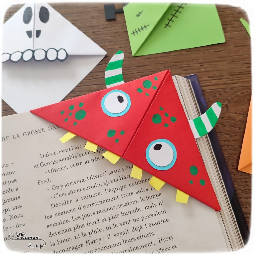 Activité créative et manuelle enfants - Fabriquer des marque-pages pour Halloween - A insérer dans le coin des pages de livre - Plusieurs versions : citrouille, squelette, Frankenstein, sorcière et son chapeau, chat noir, monstres - Origami, tutoriel photos du pliage de papier - Découpage, collage, dessin - Thème Halloween, Créatures légendaires - Bricolage facile et rapide - Arts visuels et atelier Maternelle et élémentaire - Créativité - Cycle 1 ou 2 - tutoriel photos - mslf