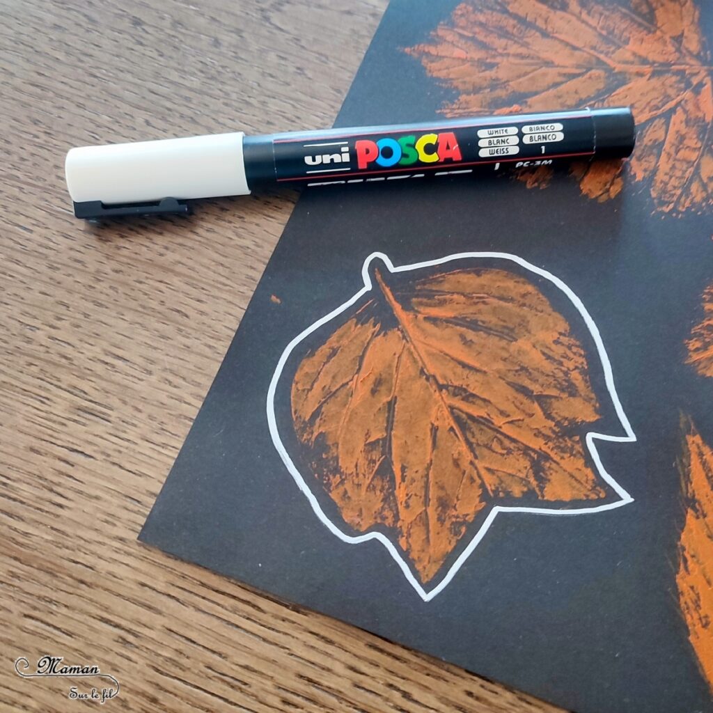 Activité créative et manuelle enfants - Empreintes de feuilles à la peinture et contours - Peindre avec de la gouache en stick et la nature - feuilles mortes d'automne - Dessin et graphisme - Effet aborigène pour un tableau automnal - Land art, atelier nature - Arts visuels - Bricolage - Thème Automne, forêt, arbres - Bricolage facile et rapide - Arts visuels et atelier Maternelle et élémentaire - Créativité - Cycle 1 ou 2 - tutoriel photos - mslf