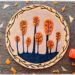 Activité créative et manuelle enfants - Créer des arbres d'automne avec des épluchures de clémentines - Tableau automnal avec des peaux de mandarines - Découpage, collage et dessin - Arts visuels en cercle - Bricolage Nature et récup' - Sensoriel, bonne odeur - Thème Automne, forêt, arbres, Fruits, Alimentation - Bricolage facile et rapide - Arts visuels et atelier Maternelle et élémentaire - Créativité - Cycle 1 ou 2 - tutoriel photos - mslf