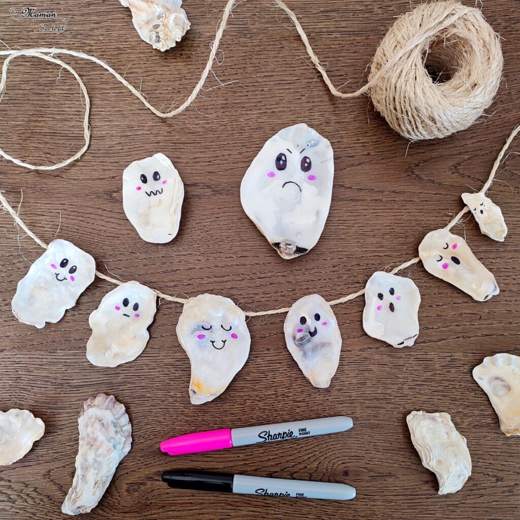 Activité créative et manuelle enfants - Fabriquer une guirlande de fantômes avec des coquilles d'huîtres - Bricolage facile et rapide pour une décoration Halloween - Dessin - Nature, Land Art et corde - Thème Halloween mignon - Arts visuels et atelier Maternelle et élémentaire - Créativité - Cycle 1 ou 2 - tutoriel photos - Bricolage avec les coquillages ramassés sur la plage - mslf