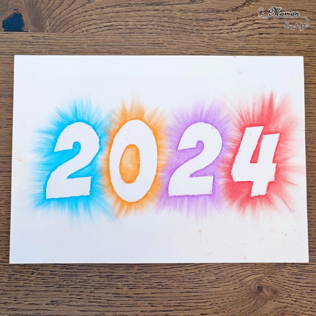 Créer une carte pour fêter une bonne année 2024 avec des pastels étalés : activité créative et manuelle enfants - Bricolage facile et rapide de cartes DIY - Carte de voeux fait maison - Découpage et technique des pastels secs étalés aux doigts pour un effet lumineux et coloré - Arts visuels et Bricolage maternelle ou élémentaire (cycles 1 et 2) - Thème Nouvelle année, bonne année, nouvel an - Créativité - tutoriel photos - mslf