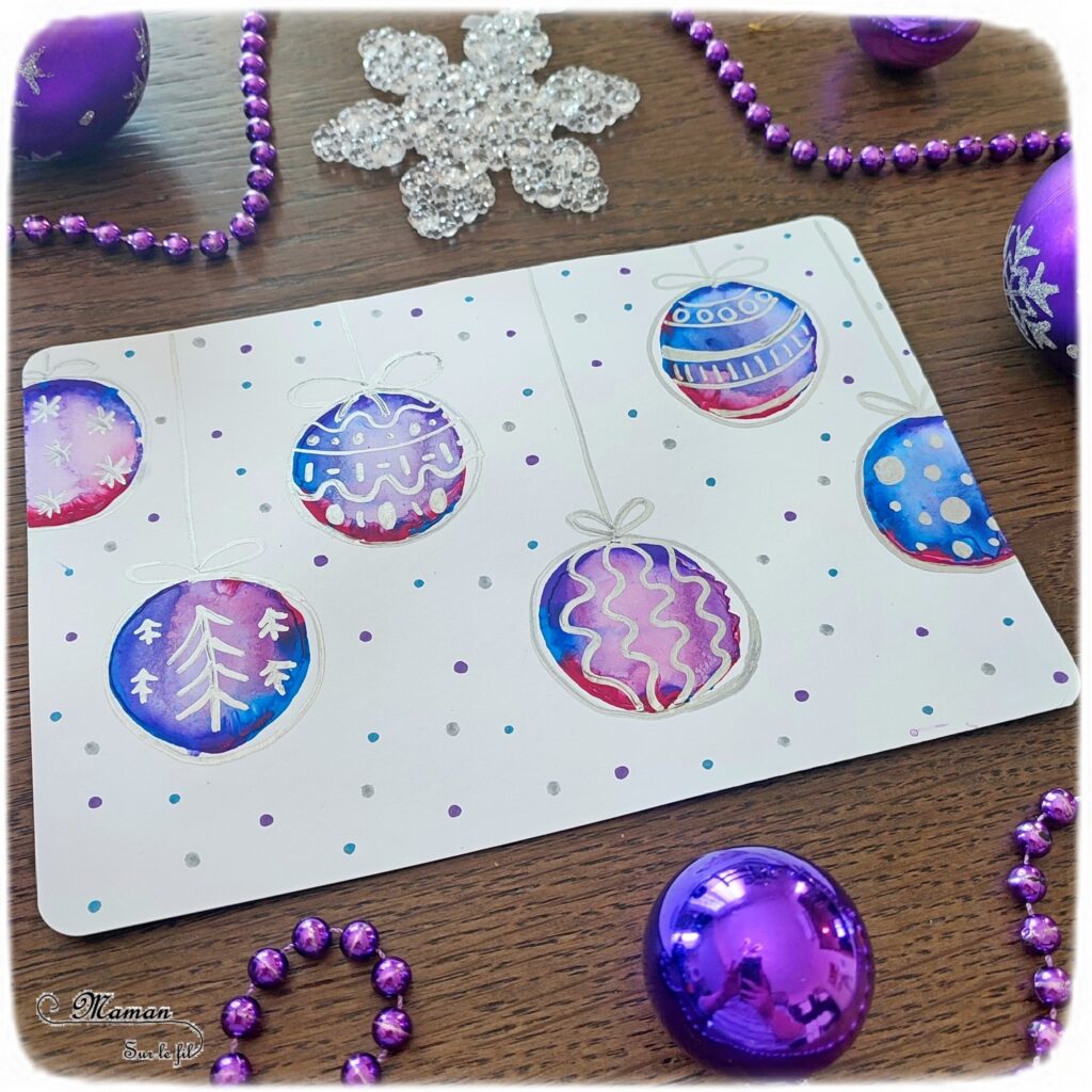 Activité créative et manuelle enfants - Peindre des boules de Noël Effet bulles avec peinture et eau - Technique de peinture récup' effet aquarelle - Recyclage et surcyclage de rouleaux de papier toilette en carton - Dessin et graphismes argentés - Carte de voeux - Arts visuels - Bricolage - Thème Hiver, Noël - Bricolage facile et rapide - Arts visuels et atelier Maternelle et élémentaire - Créativité - Cycle 1 ou 2 - tutoriel photos - mslf