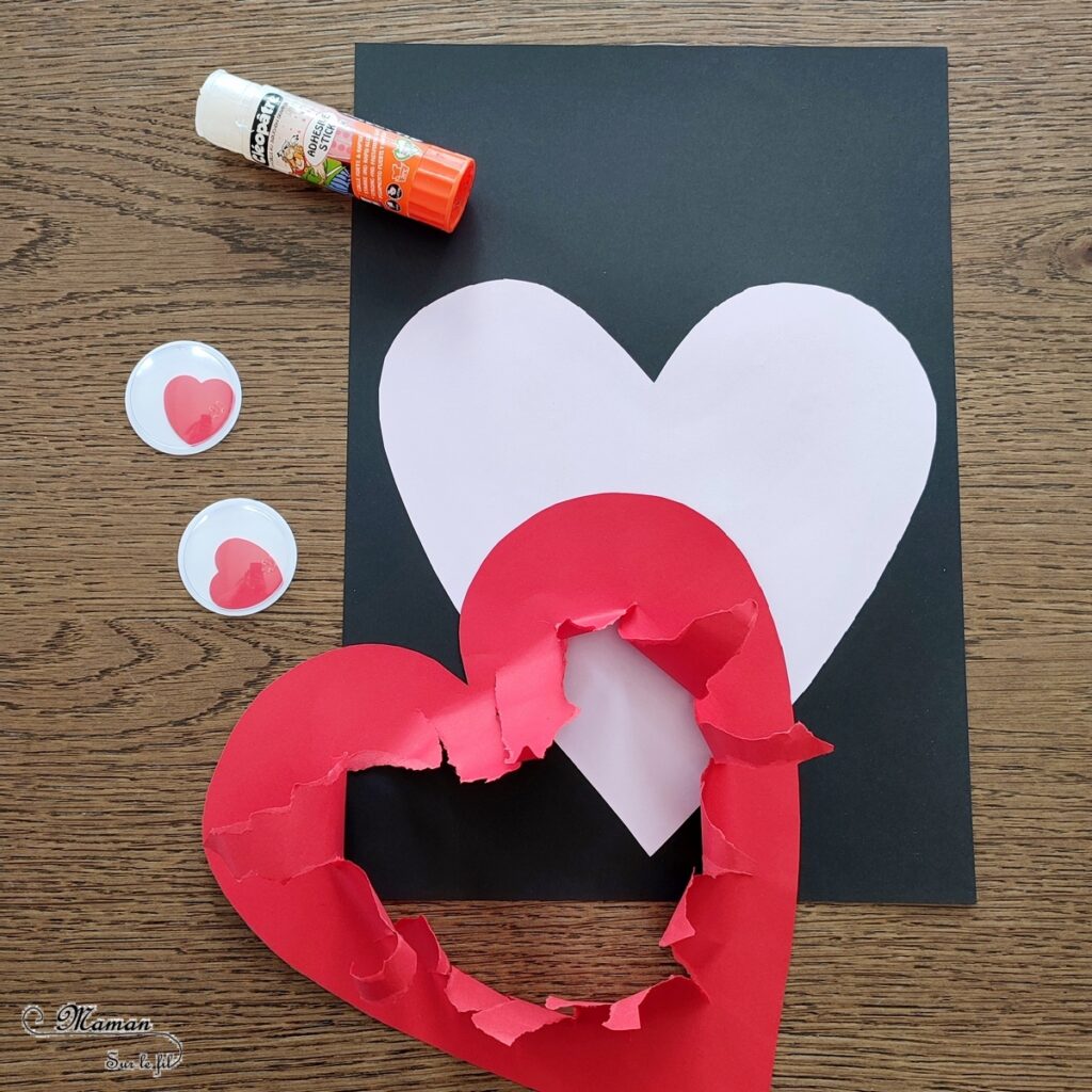 Fabriquer un coeur déchiré en son centre pour la Saint-Valentin ou tout autre occasion : activité créative et manuelle enfants - Récup' de chutes de papier divers - Déchirer, découper et coller du papier - Visage rigolo avec de gros yeux mobiles coeurs - Carte DIY - Fait maison - Dessin et graphismes - Arts visuels et Bricolage maternelle ou élémentaire (cycles 1, 2 et 3) - Thème Saint-Valentin, Amour, Amitié, à offrir, fête des mères, pères, grands-mères, grands-pères - Créativité - tutoriel photos - mslf