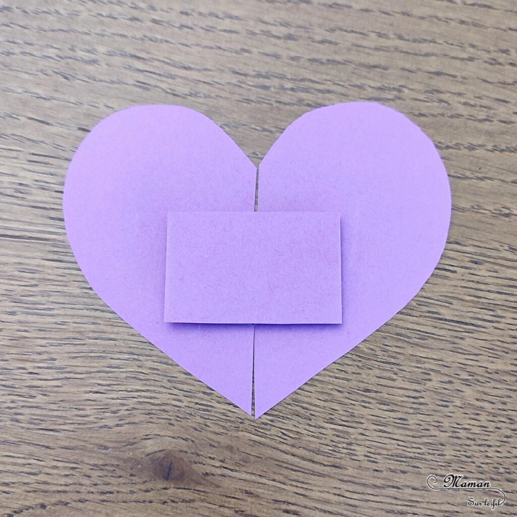 Fabriquer des cartes Coeurs qui s'ouvrent : activité créative et manuelle enfants - Bricolage DIY et cadeau Fait Maison - Découpage, pliage, collage de papier pour une carte d'amour - Message caché à l'intérieur du coeur - Cadeau, carte à offrir pour la Saint Valentin, la fête des mères, pères, grands-mères-, grands-pères... - Arts visuels et Bricolage maternelle ou élémentaire (cycles 1, 2 et 3) - Thème Saint-Valentin, Amour, Amitié, à offrir - Créativité - tutoriel photos et vidéos - mslf