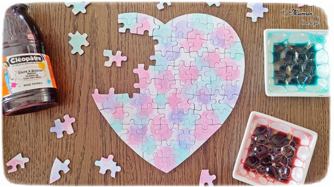 Décorer un puzzle Coeur en carton avec la technique de l'encre et des bulles de savon : activité créative et manuelle enfants - Jeu DIY - Encre, Liquide vaisselle, paille et travail du souffle - Effet aquarelle - Cadeau à offrir pour la Saint Valentin, la fête des mères, pères, grands-mères-, grands-pères... - Arts visuels et Bricolage maternelle ou élémentaire (cycles 1, 2 et 3) - Thème Saint-Valentin, Amour, Amitié, à offrir - Créativité - tutoriel photos - mslf