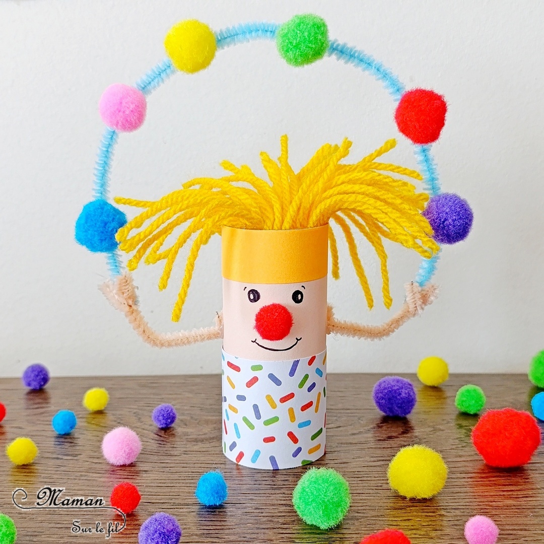 Fabriquer un clown qui jongle en récup' : activité créative, récup' et manuelle enfants - Recyclage, surcyclage de rouleau de papier toilette, PQ en carton - Papier coloré - Jonglage avec fil chenille et pompons - Nez rouge en pompon et cheveux en laine - Bricolage rigolo, ludique et coloré pour un thème Carnaval, Mardi Gras ou Cirque - Bricolage et décoration sympa et facile - Arts visuels Maternelle et cycle 2 - Maternelle et élémentaire - Créativité - Cycle 1 ou 2 - tutoriel photos - mslf