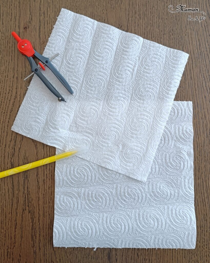 Fabriquer des fleurs avec des feuilles d'essuie-tout + activités de classement par couleurs : activité créative, nature, pédagogique et manuelle enfants - Tracé et découpage de cercles dans du Sopaline - Coloriage des bords aux feutres - Application d'eau au pinceau - Coeur fait avec un bouton -Chasse aux couleurs dans le jardin (fleurs, feuilles, trèfles, herbes...) - Land art et nature - Cartes avec Photos de fleurs à classer par couleur pour compléter - Jeu Repère les couleurs pour les plus grands - Jeux PDF à imprimer Simple, coloré et joli - Thème Fleurs, printemps, couleurs - Bricolage et décoration sympa et facile - Arts visuels maternelle et élémentaire - Cycles 1 et 2 - Créativité - tutoriel photos - mslf