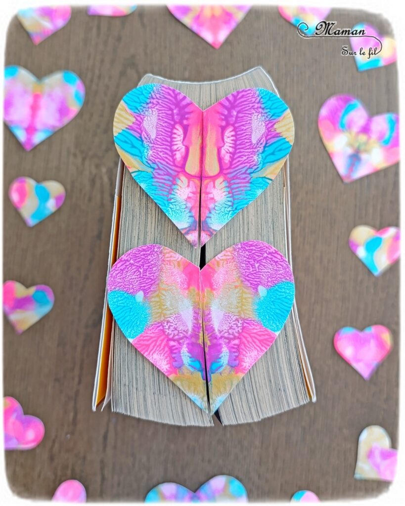 Fabriquer des marque-pages Coeurs pour la fête des mères : activité créative, peinture et manuelle enfants - Peinture par symétrie - Découpage, collage, bricolage - Cadeau DIY, fait maison à offrir pour la fête des mères, pères, grands-mères, grands-pères, parents - Amour, amitié, Saint Valentin - Technique de peinture ludique - Bricolage et décoration sympa et facile - Arts visuels maternelle et élémentaire - Cycles 1 et 2 - Créativité - tutoriel photos et vidéo - mslf