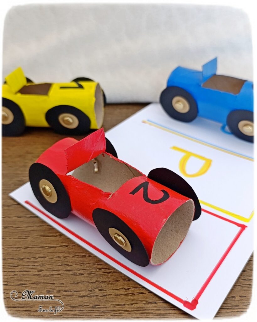 Fabriquer des voitures en récup' de rouleaux de PQ et les utiliser pour des activités pédagogiques : activité créative, recyclage et manuelle enfants - Peinture et surcyclage de rouleaux de papier toilette en carton - Bricolage rigolo et activités autour des couleurs et du dénombrement - Chiffres de 1 à 3 - Livret d'activités pour maternelle et préscolaire autour des véhicules - Thème Voitures et Véhicules - Bricolage et décoration sympa et facile - Arts visuels maternelle et élémentaire - Cycles 1 et 2 - Créativité - tutoriel photos et vidéo - mslf