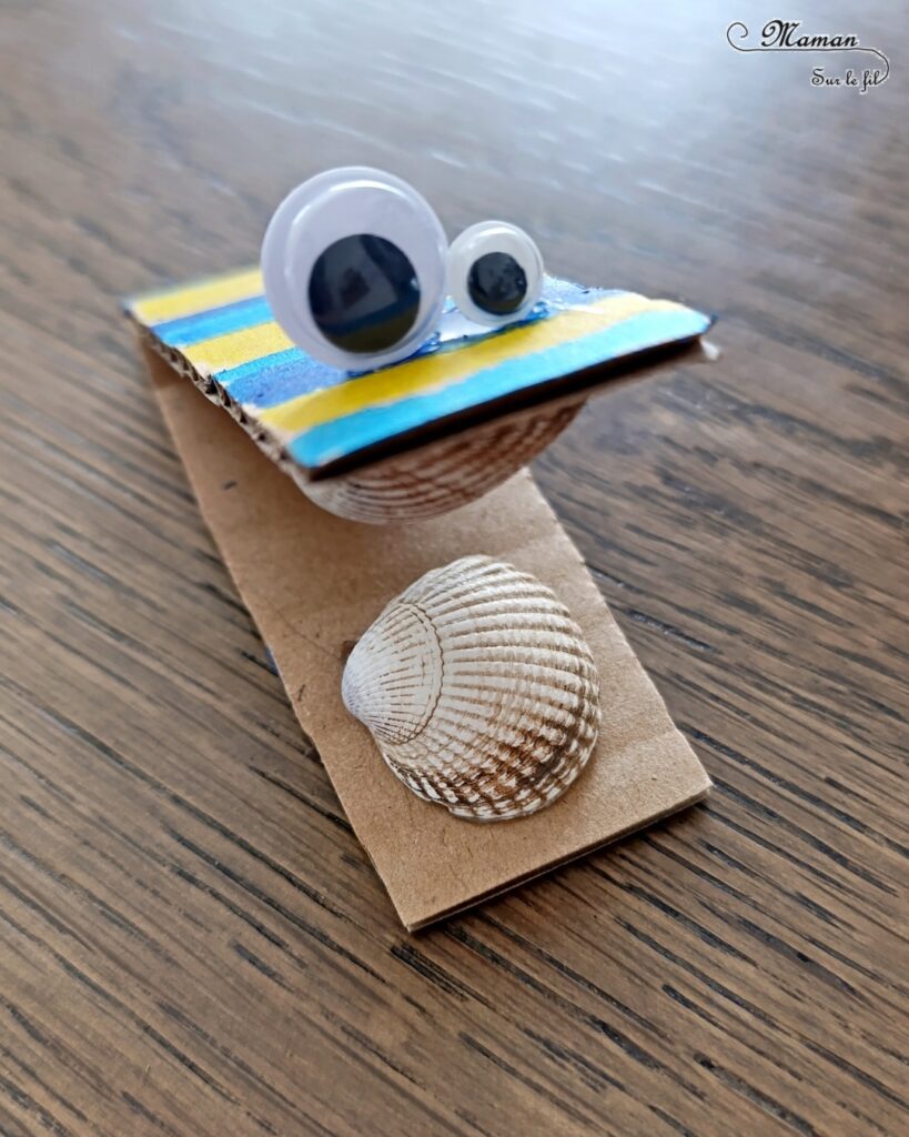 Fabriquer des castagnettes d'été en récup' : activité créative, récup et manuelle enfants - Recyclage, surcyclage de carton et de coquillages - Bricolage rapide pour la fête de la musique - Peinture avec de la gouache en stick - Instruments de musique DIY, fait maison - Thème Fête de la musique, été, plage, coquillages - Bricolage et décoration sympa et facile - Arts visuels maternelle et élémentaire - Cycles 1 et 2 - Créativité - tutoriel photos - mslf