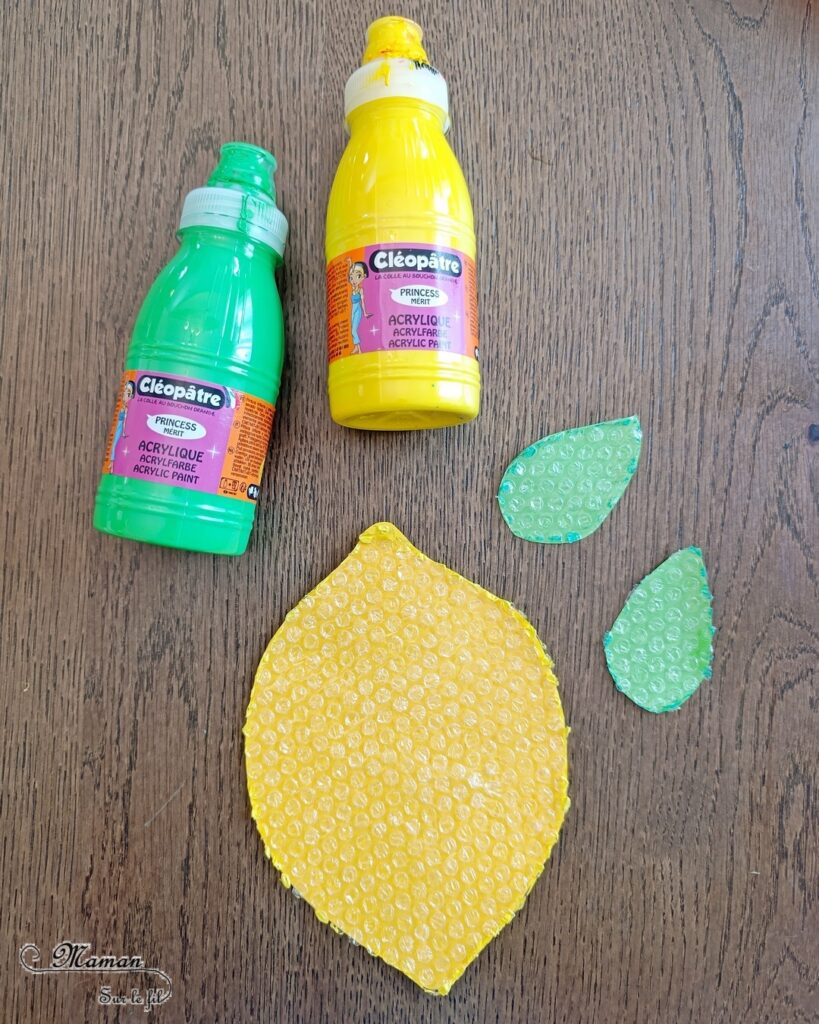 Créer un citron avec du papier à bulles et de la peinture : activité créative, récup et manuelle enfants - Recyclage, surcyclage de papier bulle - Découpage et collage de papier - Peinture sur papier à bulles - Bâton pour la queue du citron - Land Art et Nature - Thème Fruits et légumes, potager, printemps, été - Bricolage et décoration sympa et facile - Arts visuels maternelle et élémentaire - Cycles 1 et 2 - Créativité - tutoriel photos - mslf