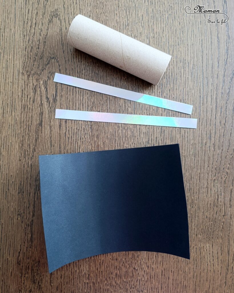 Fabriquer un micro en récup' : activité créative, récup et manuelle enfants - Recyclage, surcyclage d'un rouleau de papier toilette en carton (rouleau de PQ) - Bricolage rapide pour la fête de la musique - Découpage et collage de papier - Mouchoirs, essuie-tout, papier alu - Thème Fête de la musique, chant - Bricolage et décoration sympa et facile - Arts visuels maternelle et élémentaire - Cycles 1 et 2 - Créativité - tutoriel photos - mslf