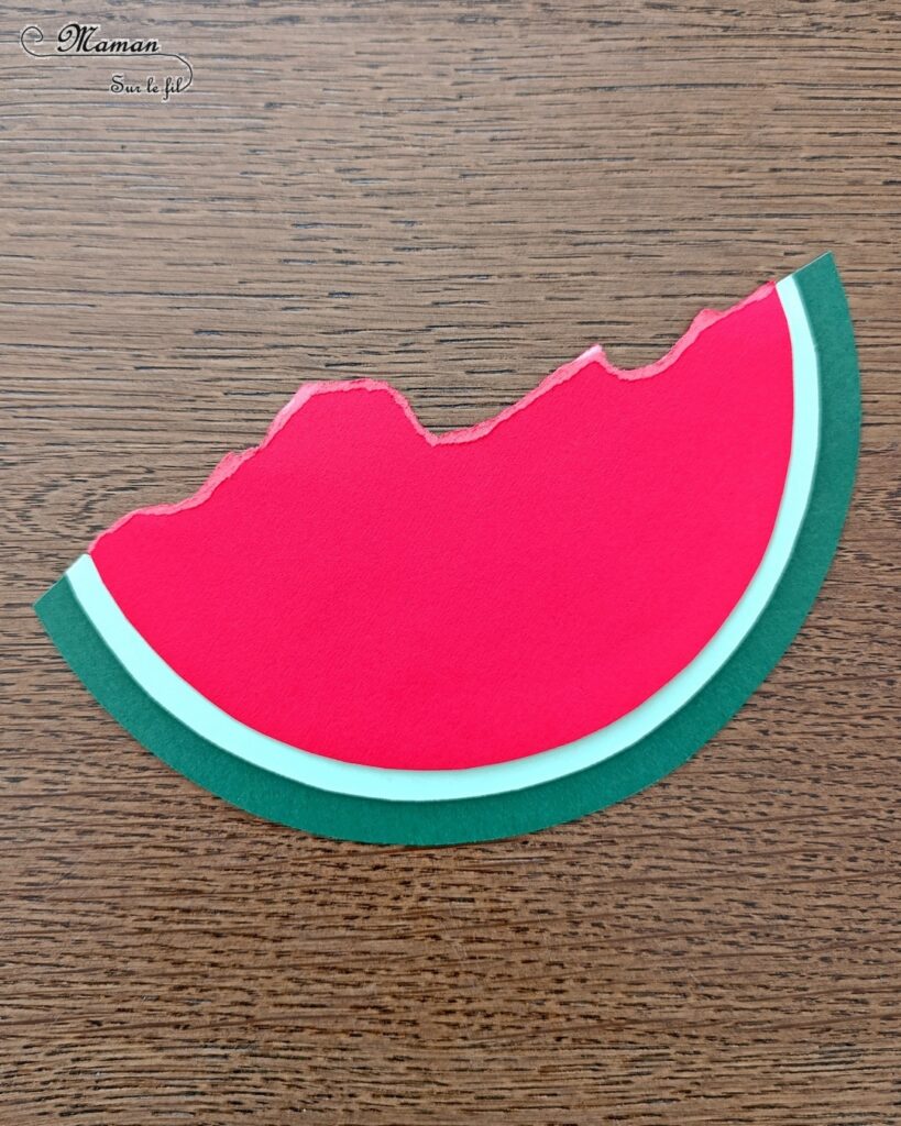 Pastèque en papier déchiré, mangée par des fourmis : activité créative et manuelle enfants - Déchirage, découpage et collage de papier - Utilisation du compas, cercles - Dessins et graphismes - Thème Fruits et légumes, potager, printemps, été - Bricolage et décoration sympa et facile - Arts visuels maternelle et élémentaire - Cycles 1 et 2 - Créativité - tutoriel photos - mslf
