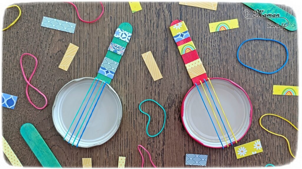 Fabriquer des mini banjos colorés en récup' : activité créative, récup et manuelle enfants - Recyclage, surcyclage de bouchons métalliques, d'élastiques et de bâtonnets en bois colorés - Bricolage rapide pour la fête de la musique - Découpage et collage de papier à motifs - Instruments de musique DIY, fait maison - Thème Fête de la musique - Bricolage et décoration sympa et facile - Arts visuels maternelle et élémentaire - Cycles 1 et 2 - Créativité - tutoriel photos - mslf