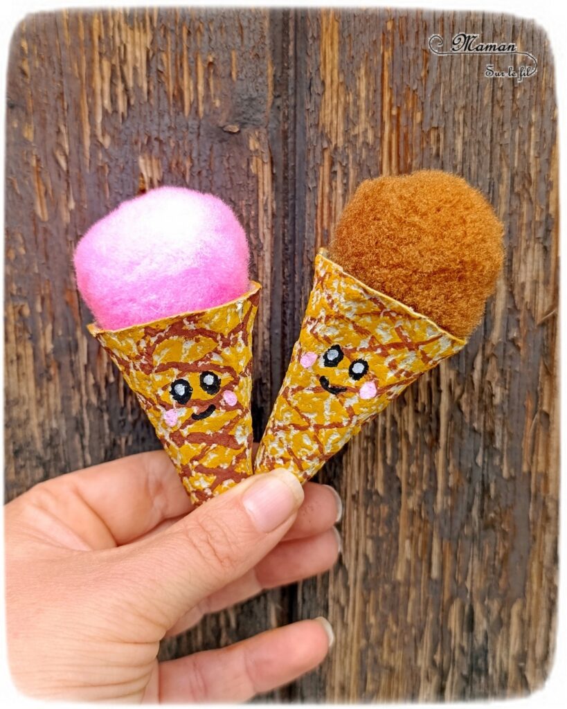 Fabriquer des mini glaces avec une boite à oeufs et des pompons : activité créative, récup' et manuelle enfants - Recyclage et surcyclage de boites à oeufs pour le cornet - Mise en couleur avec pastel gras et dessin aux marqueurs Peinture - Boules de glaces avec un gros pompon - Possible de varier les parfums (ici fraise et chocolat - Bricolage facile et rigolo - Thème alimentation, gourmandises sucrées, glaces, été - Bricolage et décoration sympa et facile - Arts visuels maternelle et élémentaire - Cycles 1 et 2 - Créativité - tutoriel photos - mslf
