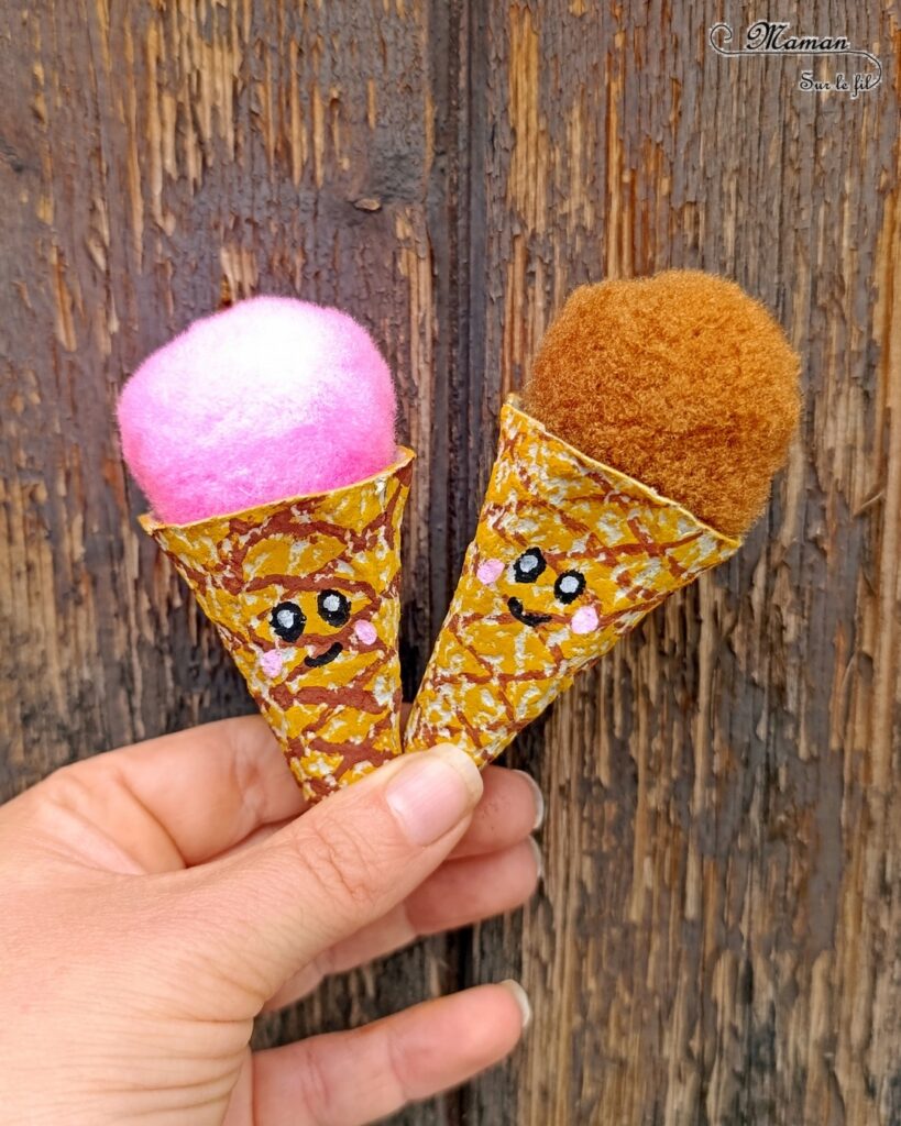 Fabriquer des mini glaces avec une boite à oeufs et des pompons : activité créative, récup' et manuelle enfants - Recyclage et surcyclage de boites à oeufs pour le cornet - Mise en couleur avec pastel gras et dessin aux marqueurs Peinture - Boules de glaces avec un gros pompon - Possible de varier les parfums (ici fraise et chocolat - Bricolage facile et rigolo - Thème alimentation, gourmandises sucrées, glaces, été - Bricolage et décoration sympa et facile - Arts visuels maternelle et élémentaire - Cycles 1 et 2 - Créativité - tutoriel photos - mslf