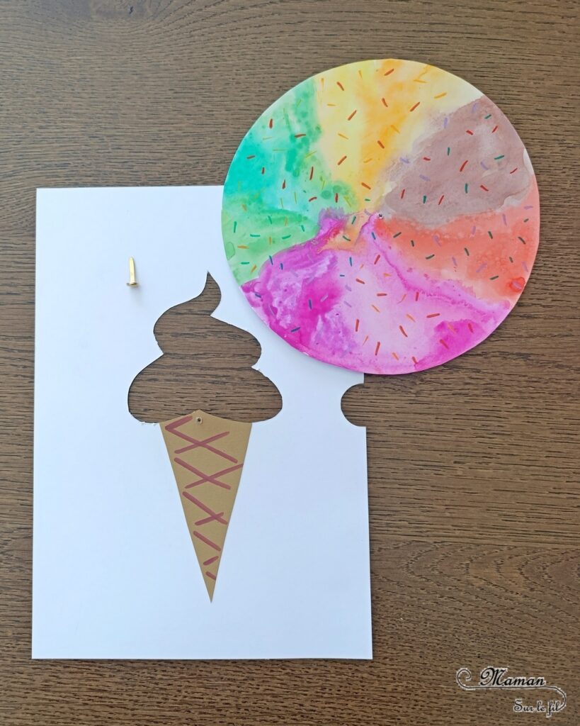 Créer une glace italienne qui change de couleurs : activité créative, peinture et manuelle enfants - Peinture et bricolage ludique avec roue qui tourne - Peinture type aquarelle, géométrie avec tracé de cercle, découpage, dessin et graphismes, attache parisienne - Bricolage facile et rigolo - Thème alimentation, gourmandises sucrées, glaces, été - Bricolage et décoration sympa et facile - Arts visuels maternelle et élémentaire - Cycles 1 et 2 - Créativité - tutoriel photos et vidéo - mslf