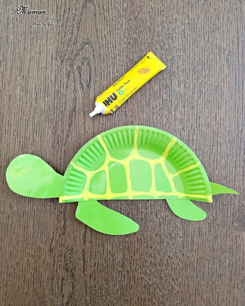 Fabriquer des tortues marines avec des assiettes en carton : activité créative, récup' et manuelle enfants - Recyclage et Surcyclage d'assiettes en carton - Déjà colorées ou alors à peindre - Peinture Verte - Découpage, collage, dessin - Bricolage facile et rigolo - Thème animaux marins, océans, mer, été - Bricolage et décoration sympa et facile - Arts visuels maternelle et élémentaire - Cycles 1 et 2 - Créativité - tutoriel photos - mslf