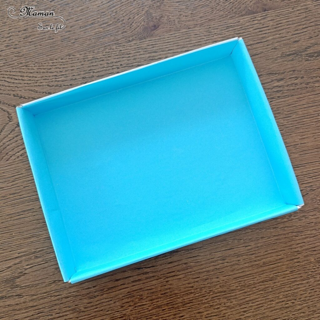 Fabriquer un jeu DIY - La pêche aux déchets : activité créative, peinture, récup' et manuelle enfants - Permet d'aborder l'importance de la protection des océans et des animaux marins, le respect de l'environnement, l'écologie, la gestion et le tri des déchets - Recyclage, surcyclage d'une boite en carton - Peinture, coloriage, dessin, découpage, collage - Pêche à la ligne avec trombone et aimant - Bricolage facile et rigolo - Thème animaux marins, océans, mer, été, respect de l'environnement, déchets - Bricolage et décoration sympa et facile - Arts visuels maternelle et élémentaire - Cycles 1 et 2 - Créativité - tutoriel photos - mslf