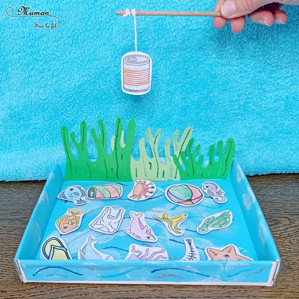 Fabriquer un jeu DIY - La pêche aux déchets : activité créative, peinture, récup' et manuelle enfants - Permet d'aborder l'importance de la protection des océans et des animaux marins, le respect de l'environnement, l'écologie, la gestion et le tri des déchets - Recyclage, surcyclage d'une boite en carton - Peinture, coloriage, dessin, découpage, collage - Pêche à la ligne avec trombone et aimant - Bricolage facile et rigolo - Thème animaux marins, océans, mer, été, respect de l'environnement, déchets - Bricolage et décoration sympa et facile - Arts visuels maternelle et élémentaire - Cycles 1 et 2 - Créativité - tutoriel photos - mslf