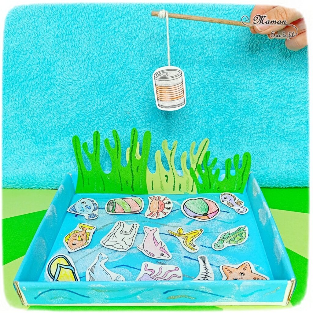 Fabriquer un jeu DIY - La pêche aux déchets : activité créative, peinture, récup' et manuelle enfants - Permet d'aborder l'importance de la protection des océans et des animaux marins, le respect de l'environnement, l'écologie, la gestion et le tri des déchets - Recyclage, surcyclage d'une boite en carton - Peinture, coloriage, dessin, découpage, collage - Pêche à la ligne avec trombone et aimant - Bricolage facile et rigolo - Thème animaux marins, océans, mer, été, respect de l'environnement, déchets - Bricolage et décoration sympa et facile - Arts visuels maternelle et élémentaire - Cycles 1 et 2 - Créativité - tutoriel photos - mslf