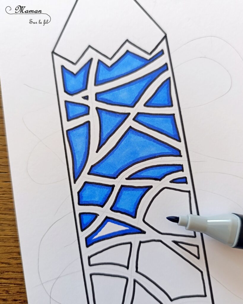 Dessiner un crayon de couleur façon Art Thérapie pour la rentrée scolaire : activité créative, dessin et manuelle enfants et adultes - Dessin, graphismes, zentangle, art thérapie, zen art facile - Coloriage - Contraste couleur et noir - Relaxation, gestion du stress, détente - Bricolage DIY facile et rapide - Thème école, rentrée scolaire, matériel, crayons de couleur - Décoration DIY pour le bureau - Bricolage et décoration sympa et facile - Arts visuels maternelle et élémentaire - Cycles 1 et 2 - Créativité - tutoriel photos - mslf