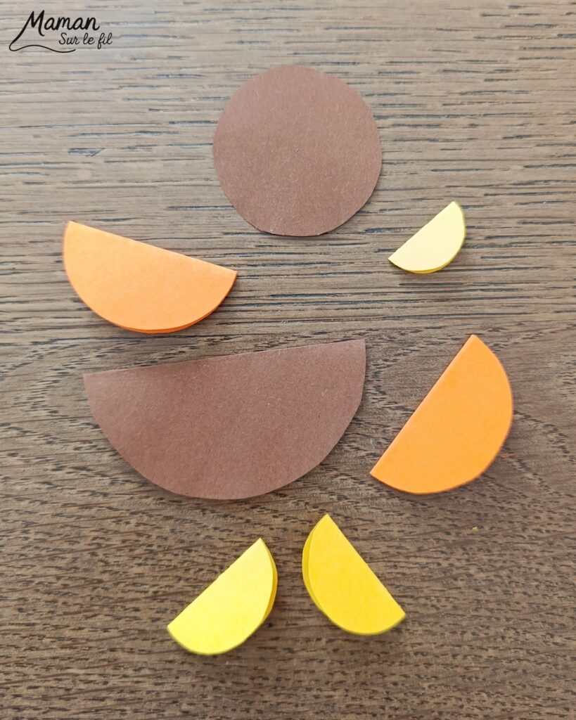 Créer des petits oiseaux d'automne sous la pluie : activité créative, nature et manuelle enfants - Oiseaux ou canards automnaux en cercles de papier - Découpage, collage, géométrie, utilisation du compas, pliage - Land art avec collage de feuilles mortes - Abrités sous parapluie fabriqué avec une feuille d'automnale - Dessine et graphismes - Couleurs automnales - Bricolage DIY facile et rapide - Thème automne, animaux de la forêt, des bois, de la ferme, oiseaux, canards, pluie, météo, nature - Décoration DIY - Bricolage et décoration sympa et facile - Arts visuels maternelle et élémentaire - Cycles 1 et 2 - Créativité - tutoriel photos - mslf