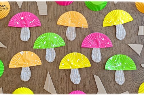 Fabriquer des champignons colorés avec des caissettes à cupcakes et du carton : activité créative, récup' et manuelle enfants - Recyclage, surcyclage de carton - Peinture blanche éclaboussée à la façon de Jackson Pollock pour les tâches du chapeau - Pastel à l'huile blanc frotté sur le carton pour le pied du champignon - - Couleurs automnales - Bricolage DIY facile et rapide - Thème automne, forêt, bois, champignons, aliments d'automne - Décoration DIY - Bricolage et décoration sympa et facile - Arts visuels maternelle et élémentaire - Cycles 1 et 2 - Créativité - tutoriel photos - mslf