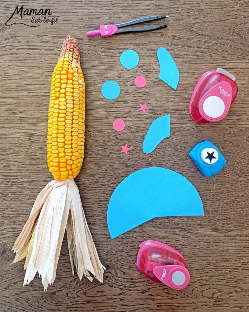 Fabriquer des fusées avec des épis de maïs : activité créative, nature et manuelle enfants - Land art - Découpage, collage de papier pour les détails - Géométrie, utilisation du compas - Bricolage et décoration DIY et facile - Bricolage Fait maison, décoration - Thème Nuit, Ciel, Espace, étoiles - Bricolage sympa et facile - Arts visuels Maternelle et cycle 2 - Maternelle et élémentaire - Créativité - Cycle 1 ou 2 - tutoriel photos - mslf