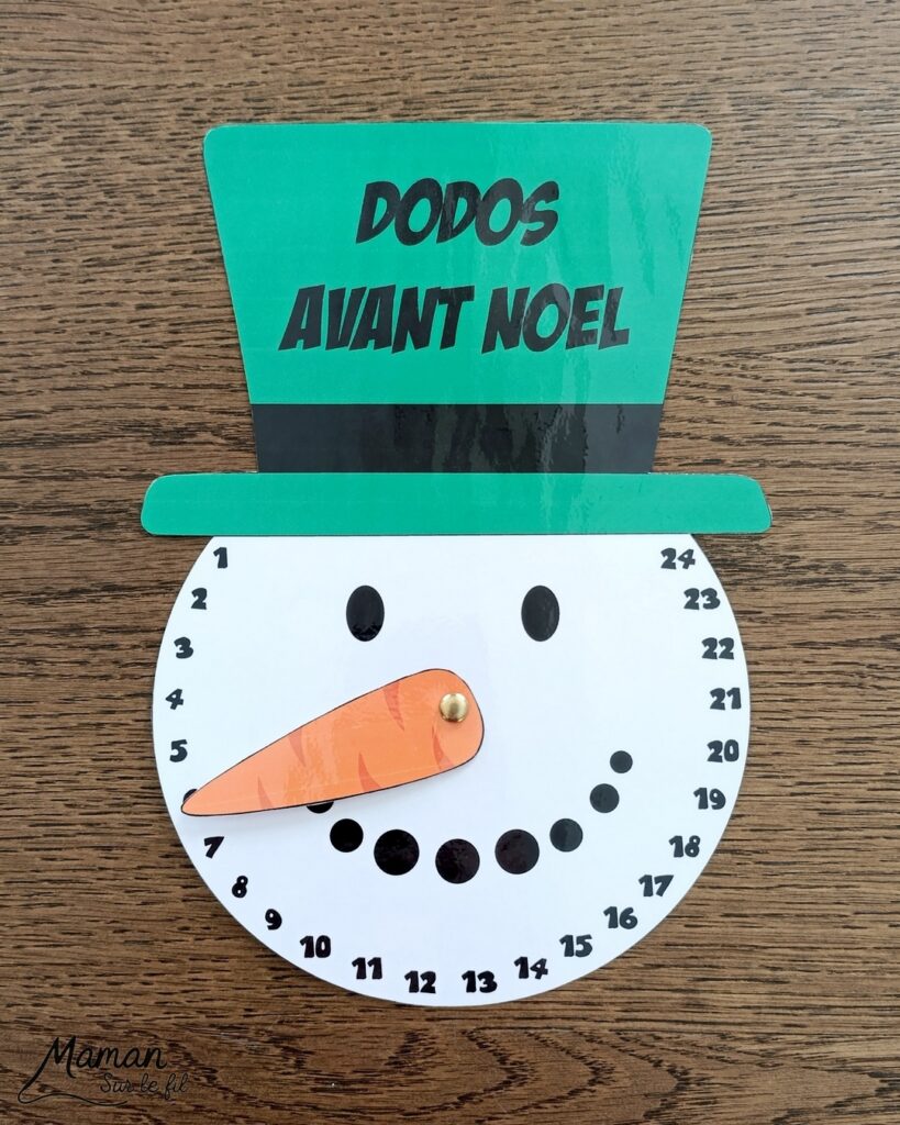 Fabriquer un décompte de l'Avent DIY - Bonhomme de neige : activité créative et manuelle enfants - Nez Carotte qui tourne et permet de décompter les jours pour patienter avant Noël - Calendrier, décompte de l'Avent, de Noël fait maison en papier - Version PDF à télécharger et imprimer gratuitement - Printable gratuit - Bricolage et décoration DIY - Bricolage Fait maison, décoration - Thème Hiver, froid, neige, Noël, Avent - Bricolage sympa et facile - Arts visuels Maternelle et cycle 2 - Maternelle et élémentaire - Créativité - Cycle 1 ou 2 - tutoriel photos et vidéo - mslf