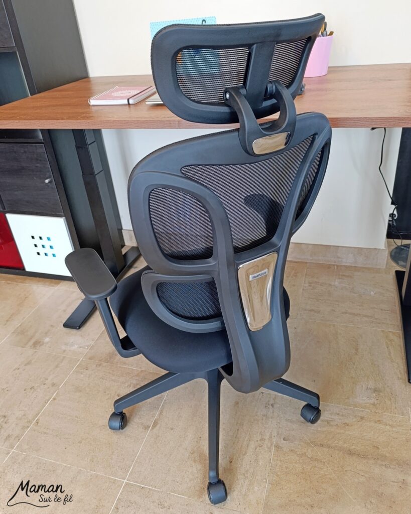 Mon nouveau coin bureau avec Flexispot : mon quotidien d'autoentrepreneur - Bureau assis debout ultra flexible E7 Pro avec pieds noirs et plateau Rotin brun pour associer à ma table à manger - Chaise ergonomique avec coussin confort Nuage - Bureau parfait pour alterner travail sur ordinateur et activités créatives - Parfait pour les personnes de petites et grandes tailles et pour les maux de dos - Etre à son compte, télétravail - Avis - mslf