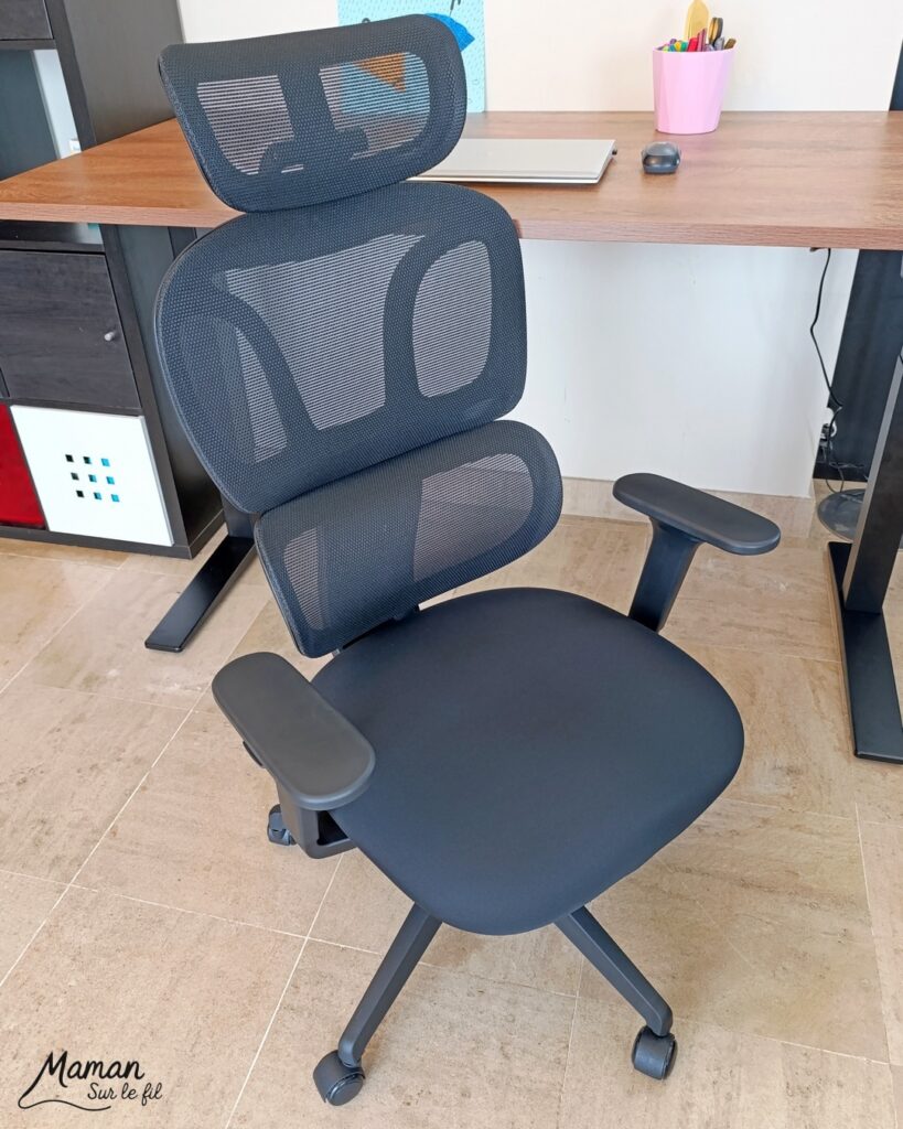 Mon nouveau coin bureau avec Flexispot : mon quotidien d'autoentrepreneur - Bureau assis debout ultra flexible E7 Pro avec pieds noirs et plateau Rotin brun pour associer à ma table à manger - Chaise ergonomique avec coussin confort Nuage - Bureau parfait pour alterner travail sur ordinateur et activités créatives - Parfait pour les personnes de petites et grandes tailles et pour les maux de dos - Etre à son compte, télétravail - Avis - mslf