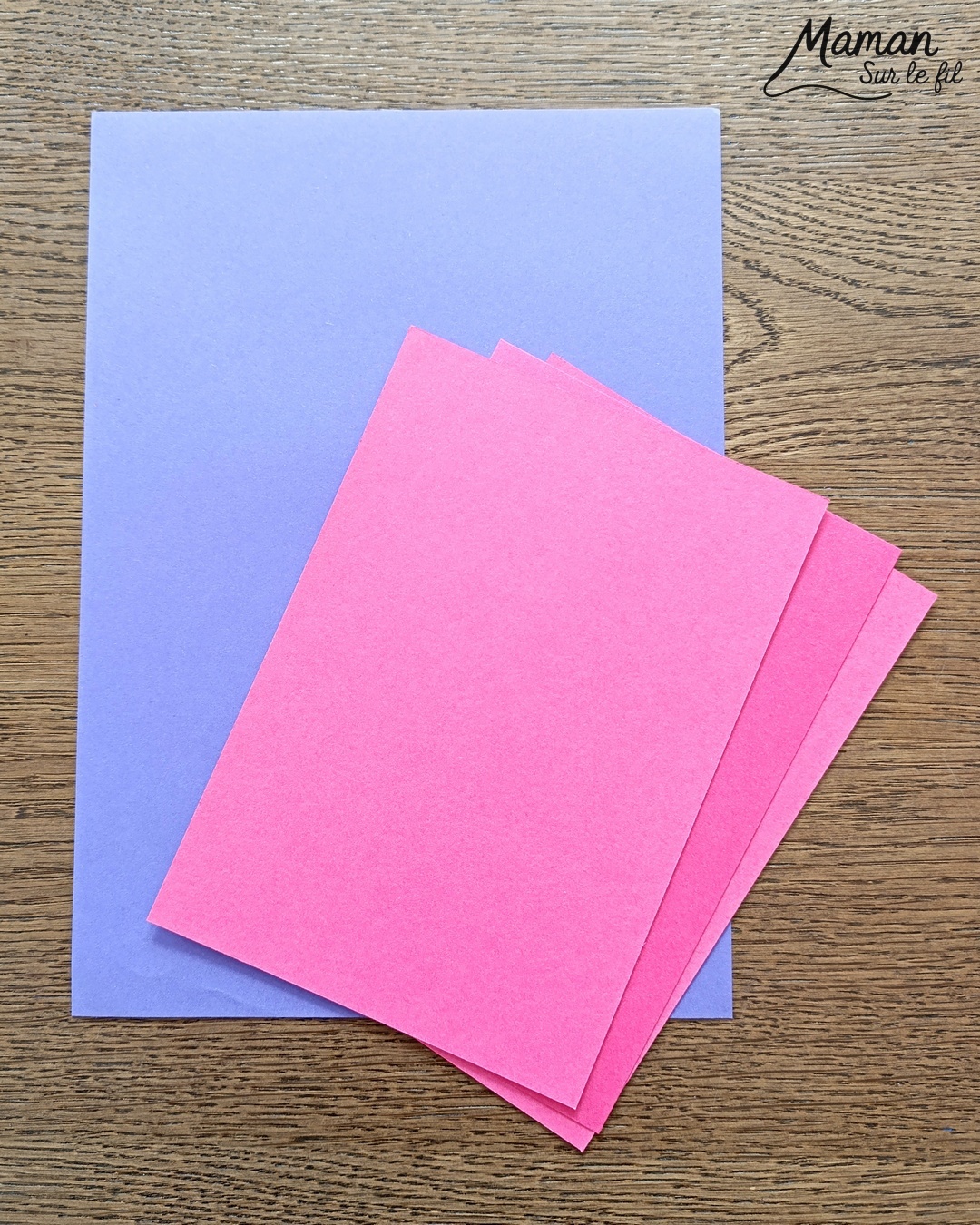 Fabriquer des bonnets en papier déchiré et graphismes : activité créative et manuelle enfants - Découpage, déchirage et collage de papier - Dessin, graphismes noirs - Contraste entre couleurs et noir - Tracer des lignes Pompons - Bricolage et décoration DIY et facile - Bricolage Fait maison, décoration - Thème hiver, froid, neige, montagne, vêtements - Bricolage sympa et facile - Arts visuels Maternelle et cycle 2 - Maternelle et élémentaire - Créativité - Cycle 1 ou 2 - tutoriel photos et vidéo - mslf