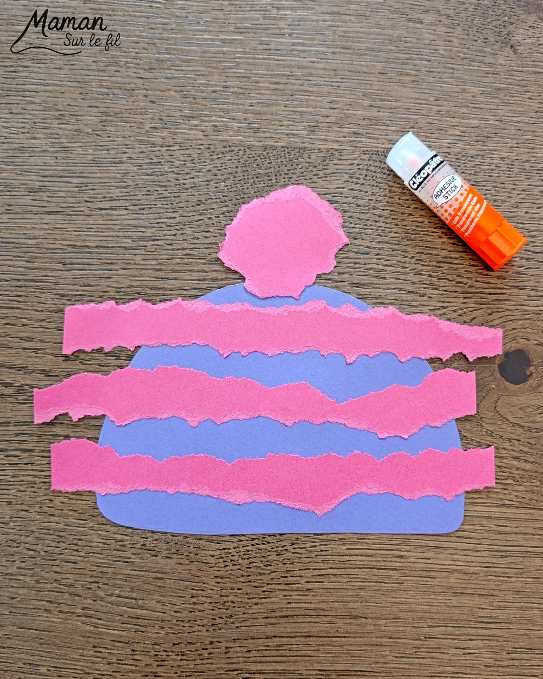 Fabriquer des bonnets en papier déchiré et graphismes : activité créative et manuelle enfants - Découpage, déchirage et collage de papier - Dessin, graphismes noirs - Contraste entre couleurs et noir - Tracer des lignes Pompons - Bricolage et décoration DIY et facile - Bricolage Fait maison, décoration - Thème hiver, froid, neige, montagne, vêtements - Bricolage sympa et facile - Arts visuels Maternelle et cycle 2 - Maternelle et élémentaire - Créativité - Cycle 1 ou 2 - tutoriel photos et vidéo - mslf