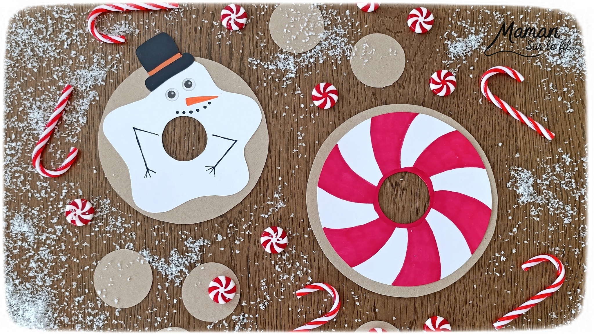 Fabriquer des donuts gourmands d'hiver en carton et papier : activité créative, récup' et manuelle enfants - Version bonhomme de neige et sucre d'orge - Découpage et collage de papier - Recyclage, surcyclage de carton fin - Géométrie, utilisation du compas, cercles - Dessin, coloriage - Bricolage et décoration DIY et facile - Bricolage Fait maison, décoration - Thème hiver, froid, neige, gourmandises, bonbons, Noël - Bricolage sympa et facile - Arts visuels Maternelle et cycle 2 - Maternelle et élémentaire - Créativité - Cycle 1 ou 2 - tutoriel photos - mslf