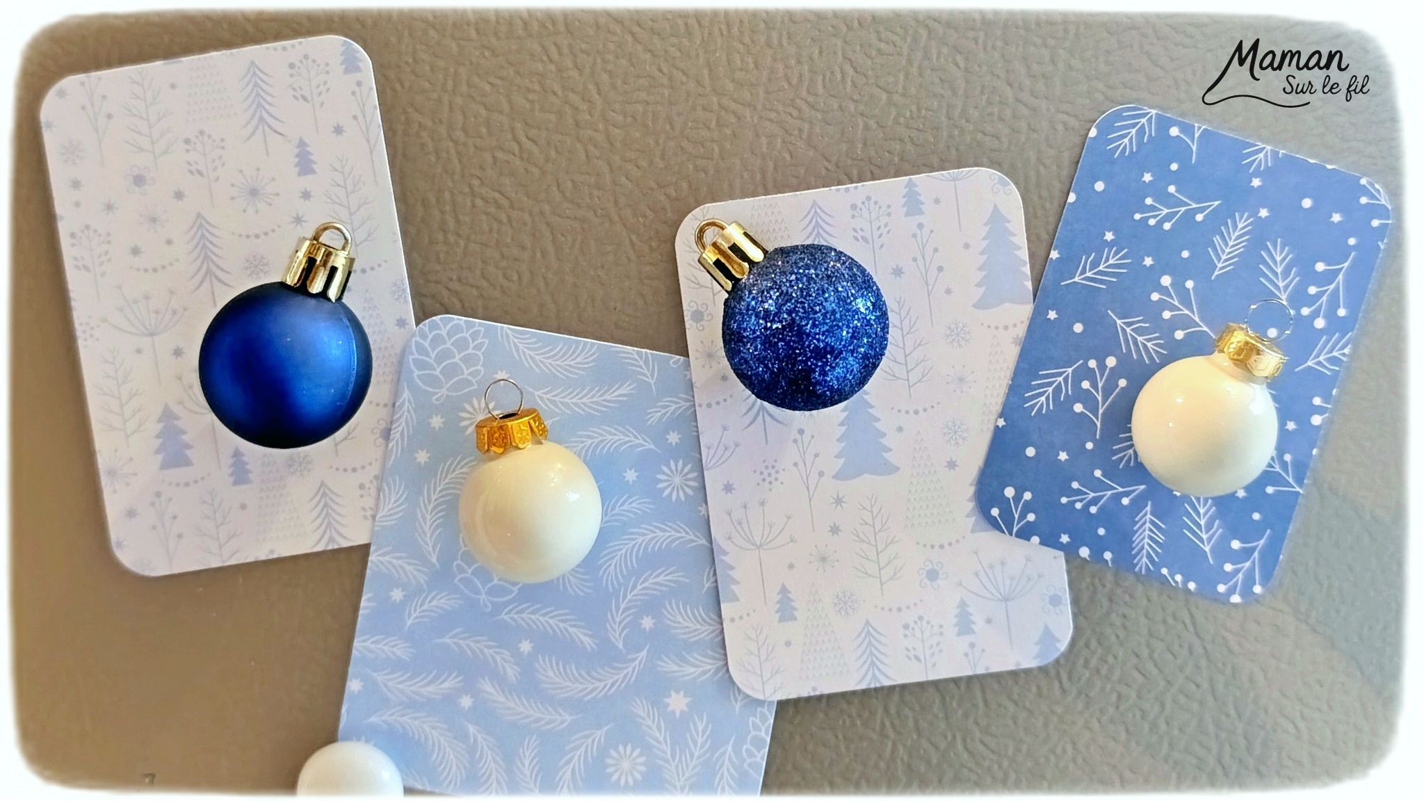 Fabriquer des magnets hivernaux avec de vieilles boules de Noël : activité créative, récup' et manuelle enfants - Recyclage, surcyclage de mini boules de Noël - Décoration faite maison et DIY - Bleu et blanc - Décoration à offrir - à accrocher au frigo - Entre Noël et hiver -Bricolage joli et décoration DIY et facile - Bricolage Fait maison, décoration - Thème Noël, fêtes de fin d'année, décorations pour la maison, hiver - Bricolage sympa et facile - Arts visuels Maternelle et cycle 2 - Maternelle et élémentaire - Créativité - Cycle 1 ou 2 - tutoriel photos - mslf
